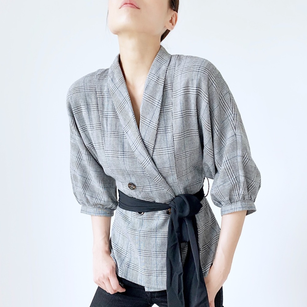 PLAID SLIM  BLAZER TOP - Picture 5 of 12